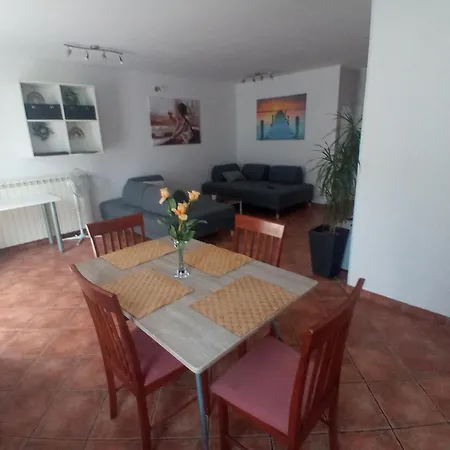 Celia Apartment Koper Exterior photo