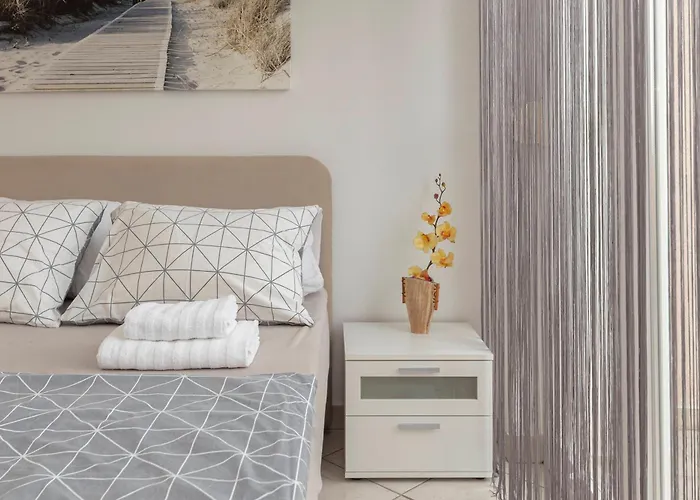 Celia Apartment